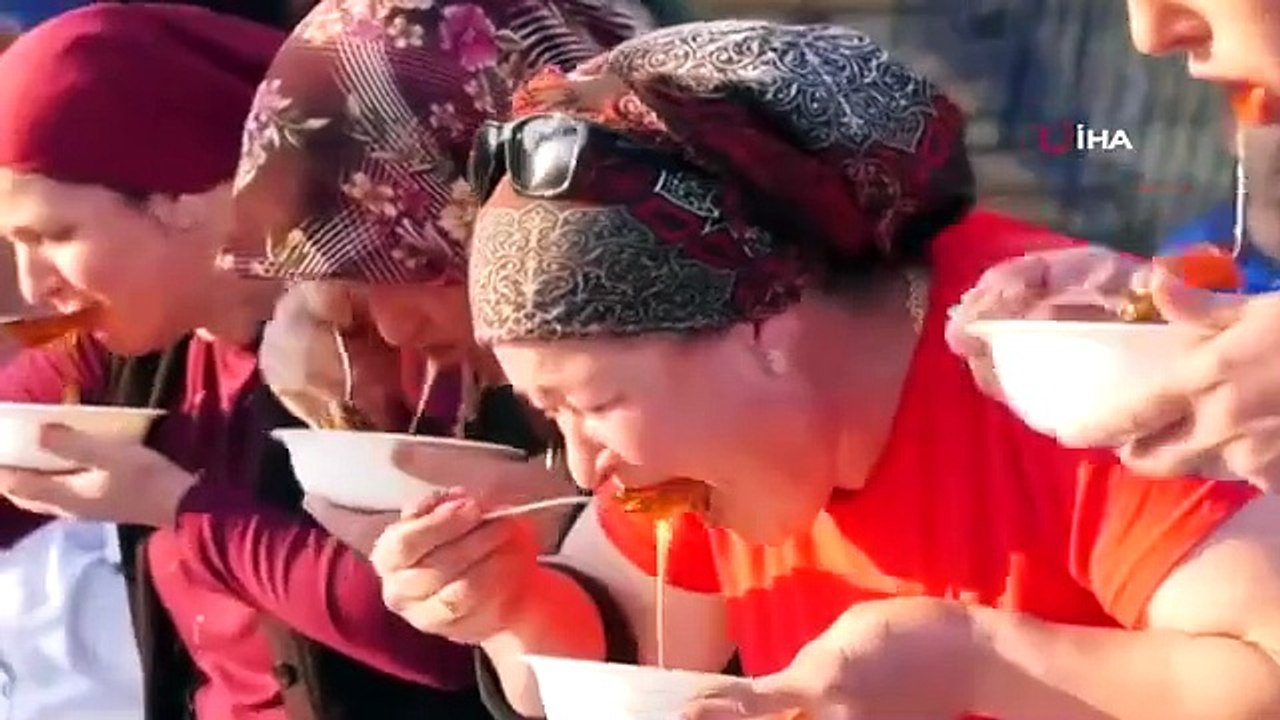 Festival de la récolte et du miel à Antalya avec des images colorées
