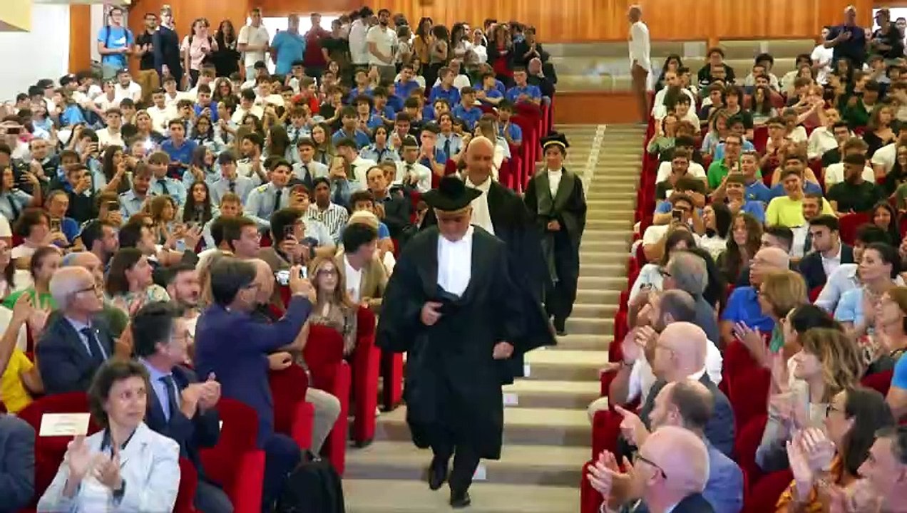 Laurea ad honorem a Parmitano: "Giovani siate curiosi"