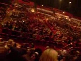 Avant le concert ambiance dans la salle tokio hotel