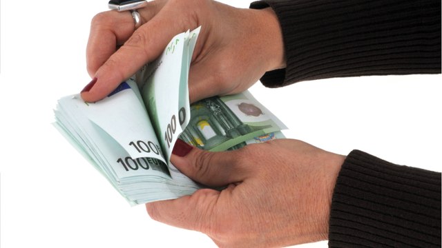 Avoir une grosse somme d'argent liquide sur soi ou chez soi, est-ce légal ?