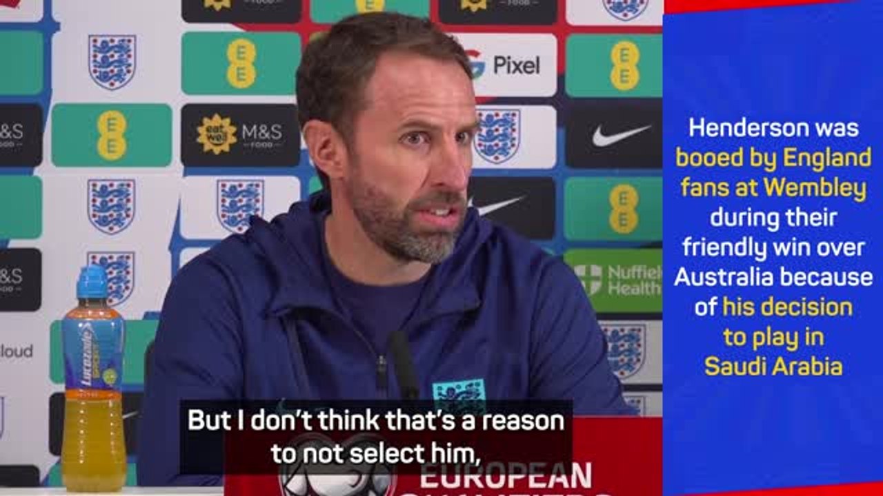 Southgate to select Henderson despite booing