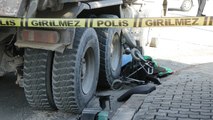 Kayseri'de bedensel engelli genç, akülü tekerlekli sandalyesiyle kamyonun altında kalarak öldü