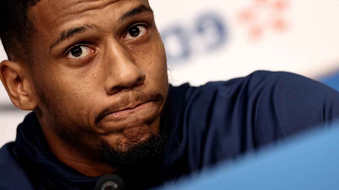 Jean-Clair Todibo s'excuse après son « rire nerveux » lors de la minute de silence aux Pays-Bas