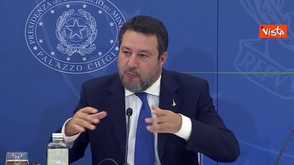 Salvini: In manovra copertura per ponte sullo Stretto
