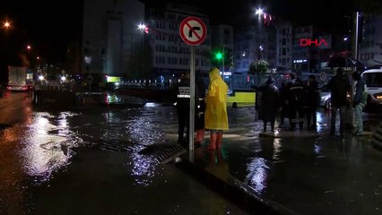 Fatsa'da Şiddetli Sağanak Yağış Hayatı Olumsuz Etkiledi
