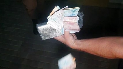 Com drogas e dinheiro, trio é encaminhado para a Delegacia Cidadã