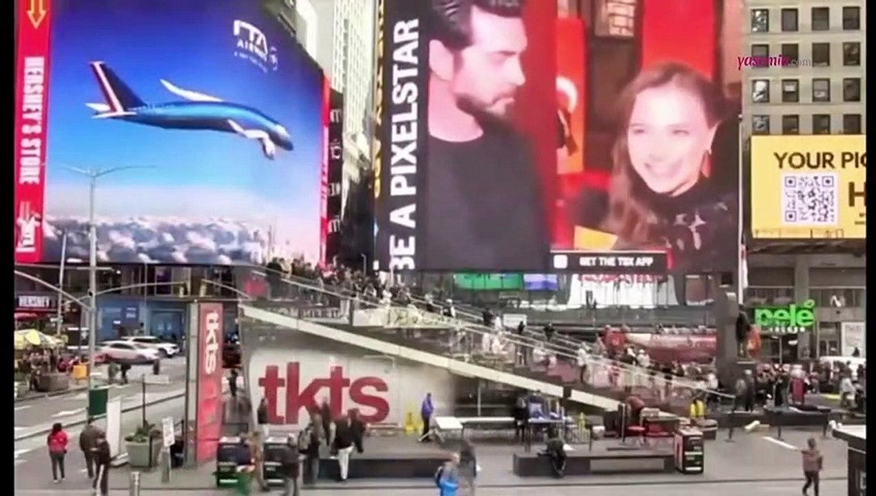 Kan Çiçekleri ödül töreni Times Square meydanında! "Yılın Gündüz Kuşağı Dizisi"