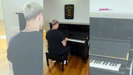 Galatasaray'ın yıldızı Mauro Icardi'den piyano başında "Aşkın Olayım" performansı