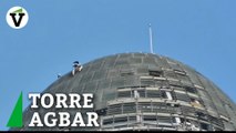 Los Mossos denuncian a dos hombres tras escalar la torre Agbar de Barcelona