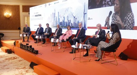 Las legislación de las telecos "está obsoleta" en Europa y no ayuda a la inversión