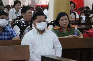 Cựu cán bộ bị phạt 2 năm tù về tội lợi dụng chức vụ can thiệp phần mềm cấp biển số xe đẹp