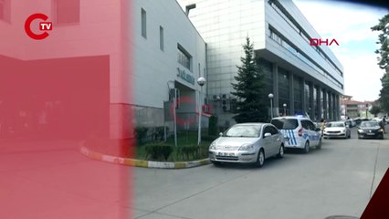 Emlakçıyı bıçakladı, 'Aldığım evi bana göstermiyor' dedi