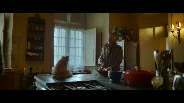 Complètement cramé ! EXTRAIT VF Vous pouvez m'appeler Mme Odile