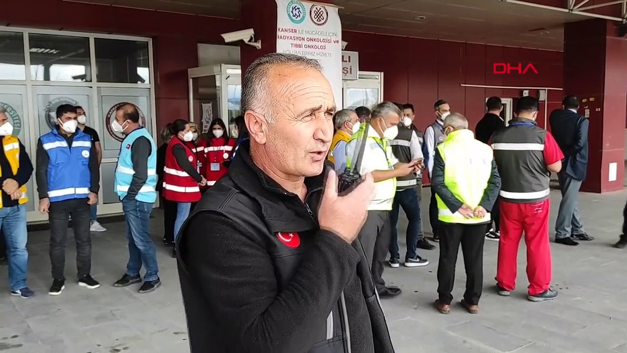 KARS Kafkas Üniversitesi Hastanesi'nde amonyak taşıyan kamyonet kaza tatbikatı yapıldı