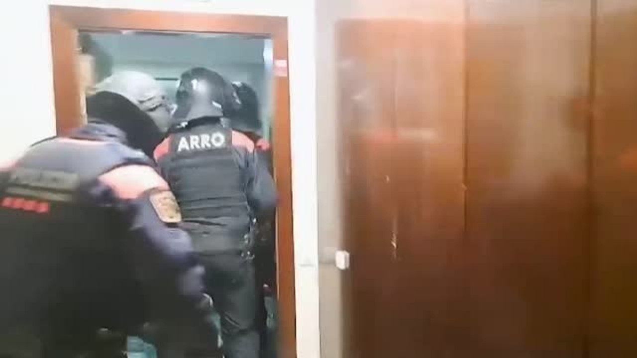 Macrooperación de los Mossos y la Policía Nacional contra el grupo neonazi Combat 18