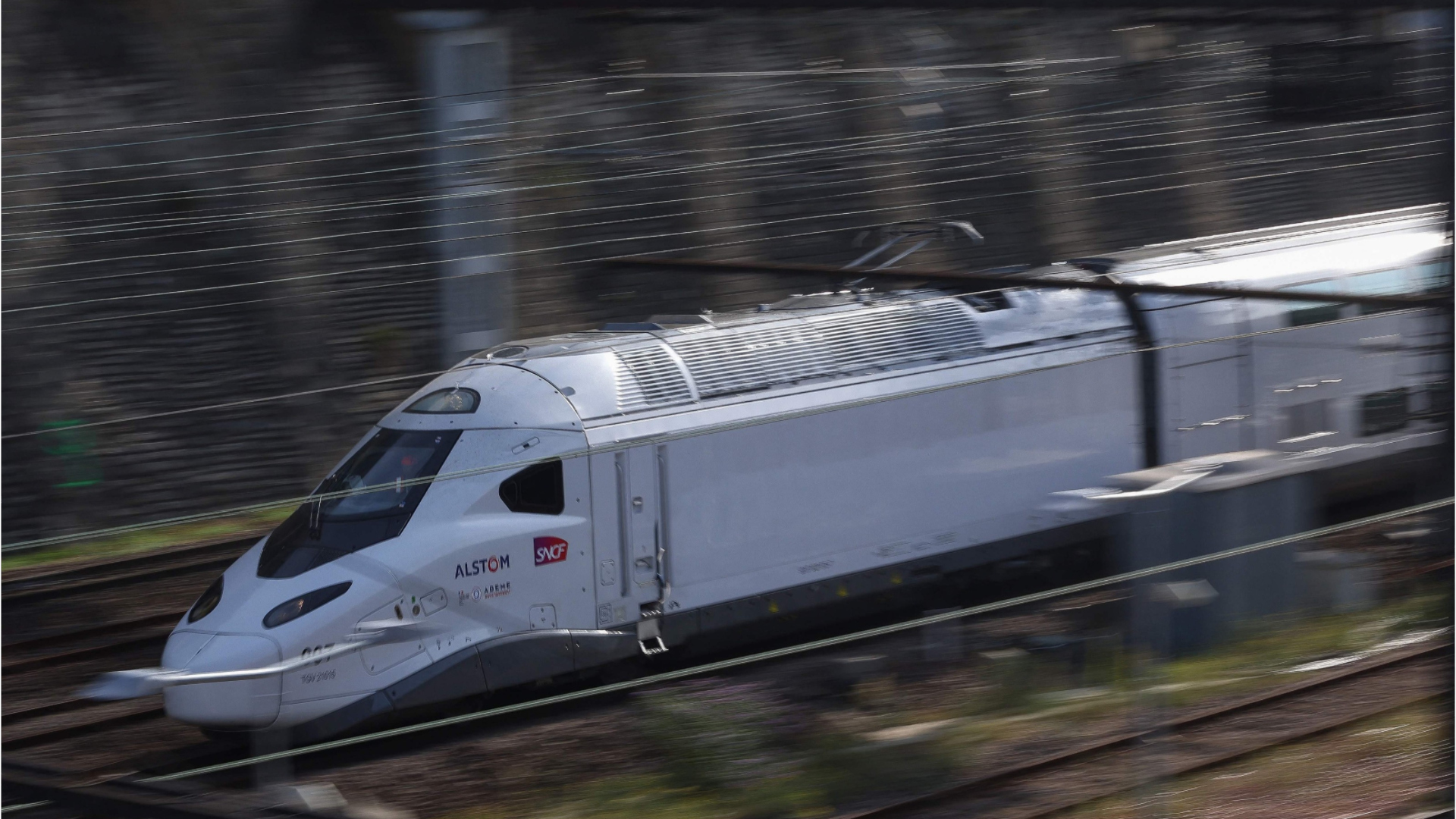 Alstom Bourse VVu3MHfiBLOQOM