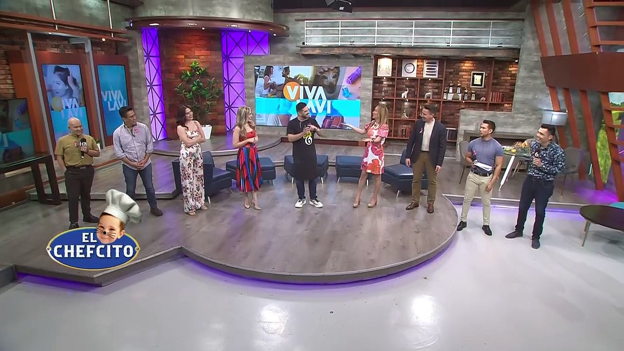 Carlitos 'El Chefcito' nos prepara unos rollito...