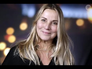 Sa fille Carla-Marie s'est mariée, splendide en robe originale au ventre à l'air