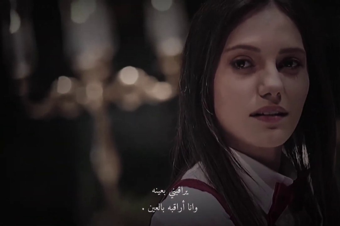 يراقبني بعينه وانا اراقبه بالعين محمد الغبر