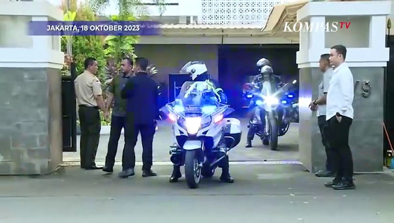 Jelang Pengumuman Cawapres Ganjar, Mobil Mahfud MD Sambangi Rumah Dinas Wapres Maruf Amin