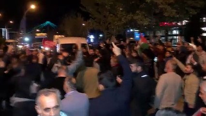 Malatya'da İsrail protestosu sırasında bir grup Kürecik Radar Üssü'ne yürüdü