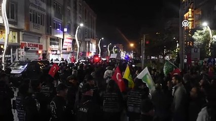 İsrail'in Gazze'deki hastaneye saldırısı Van'da protesto dildii