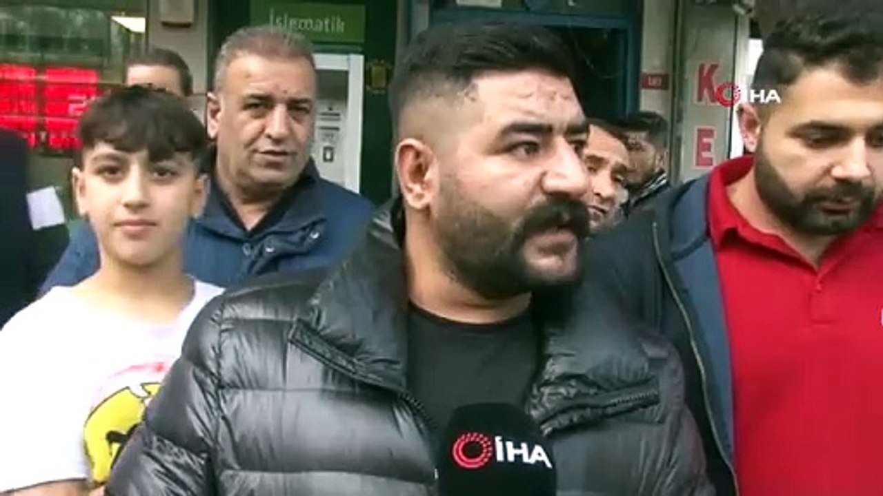 Bağcılar'da Otobüs Kazası: Sürücüsü Bayılan Otobüs 5 Araça Çarptı
