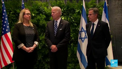 Biden meets with families of victims in Tel Aviv