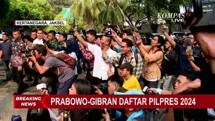 Potret Kompak Prabowo dan Gibran Pakai Baju Biru Curi Perhatian