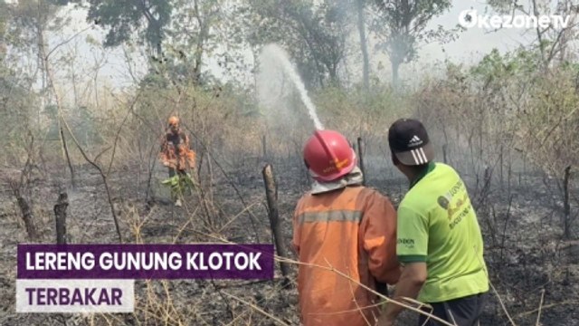 Lereng Gunung Klotok di Kediri Terbakar, 3 Unit Mobil Damkar Dikerahkan