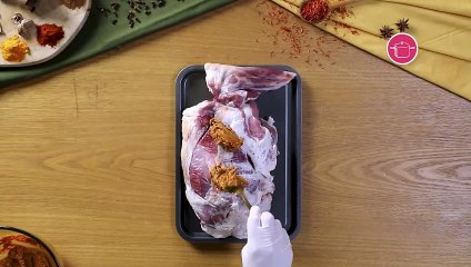 بالفيديو، فخذ خروف مشوي بالفرن