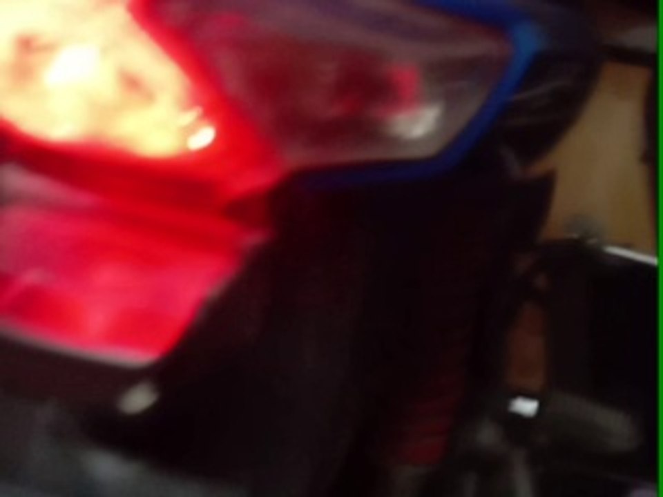 Suzuki Shogun sp biru putih