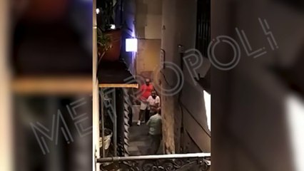 Pelea entre camellos en el Gòtic