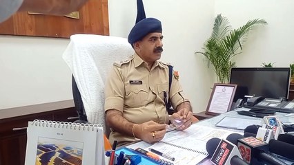 दो गाडि़यों में भरकर अलवर से जोधपुर ले जा रहे थे शराब