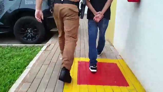 Adolescente é apreendido com cigarro de maconha na Praça da Bíblia