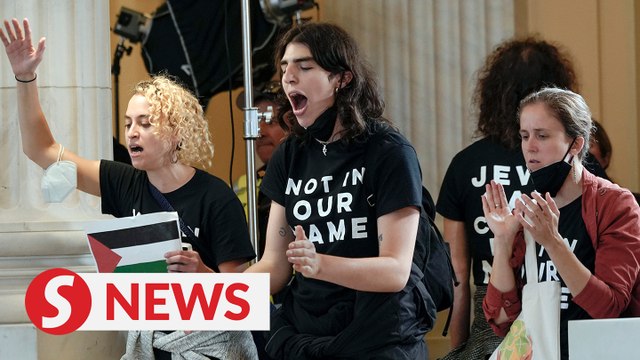 “Not in our name” - Jewish peace activists in US protest for ceasefire