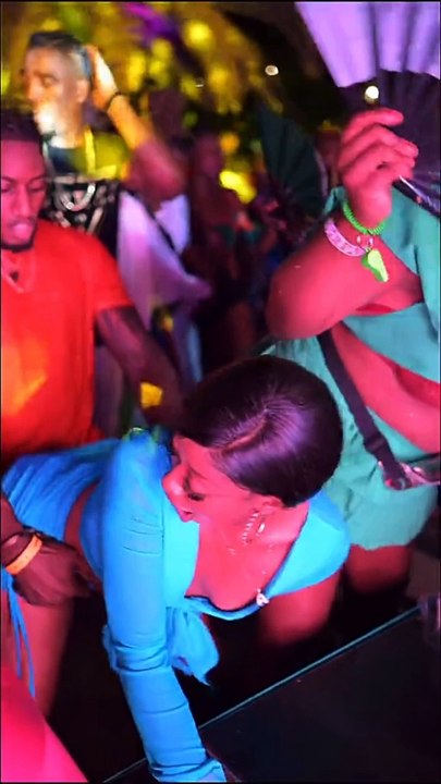 The Best Romantic Dance At Nightclub (Soloku Edition)