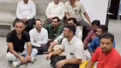 बाड़मेर: नगर परिषद कार्यालय में भाजपा पार्षद बैठे धरने पर, जानिए क्यों?