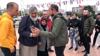 Taksim Metrosu'nda turist kadının çantasını soymaya çalışan hırsız yakalandı