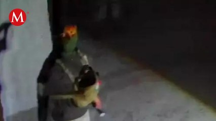 VIDEO: Agentes del INM intentan entrar a albergue de migrantes en Tijuana