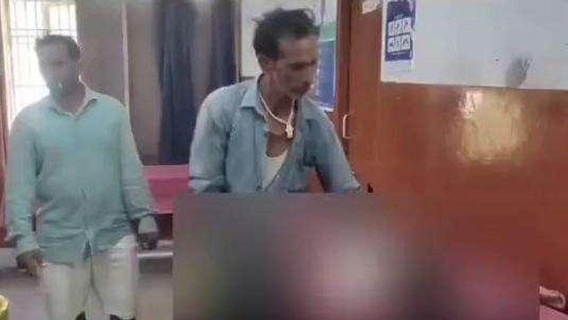 फिरोजाबाद: काल बनकर गिरी दीवार, मलबे में दबकर बच्ची की मौत