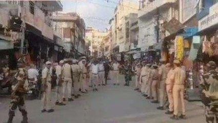 राजसमंद: सड़क पर हजारों पुलिस के जवान, जानिए क्या है मामला