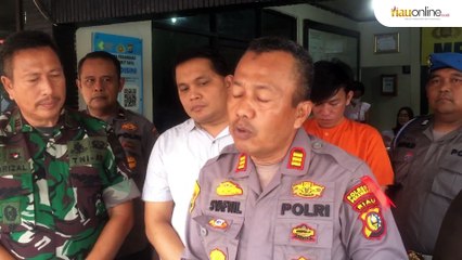 Polsek Bukit Raya memusnahkan barang bukti 2.866 butir Pil Extasi yang disita dari tersangka MH dirumahnya