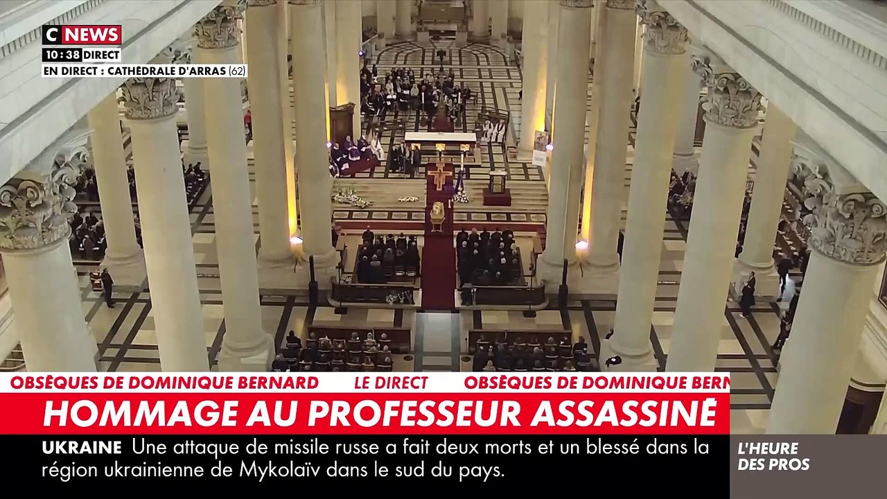 Obsèques du professeur Dominique Bernard à Arras - Regardez l’hommage émouvant d’Emmanuelle, la soeur de l’enseignant