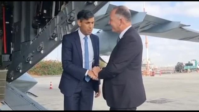 Premier britannico Sunak arrivato a Tel Aviv