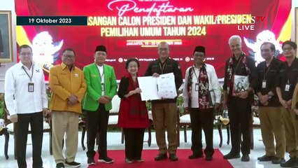 Detik-Detik Duet Ganjar dan Mahfud Daftar Pilpres 2024 di KPU