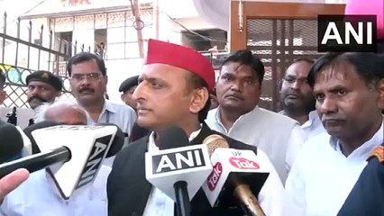 Video: अखिलेश यादव ने कांग्रेस को बताया धोखेबाज पार्टी, बोले-हमें गठबधंन के नहीं पता नियम