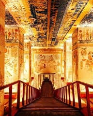 LA PIEDRA ROSETTA (La clave para descifrar los jeroglíficos).