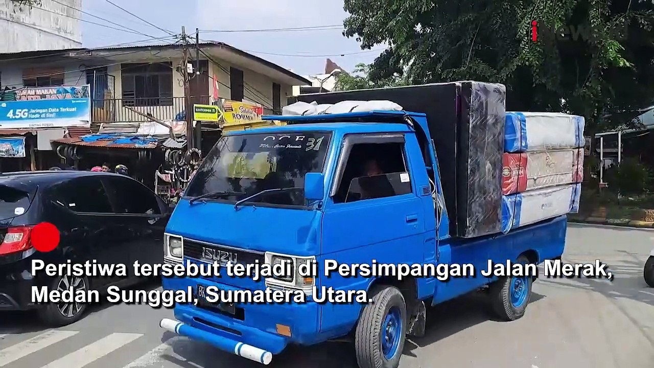 Petugas Dishub Diancam Sajam dan Dianiaya Preman saat Atur Lalu Lintas di Medan