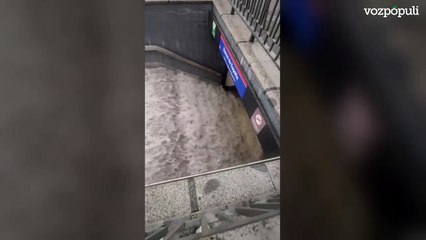 Las fuertes lluvias en Madrid provocan cortes de tráfico e interrumpen líneas de metro